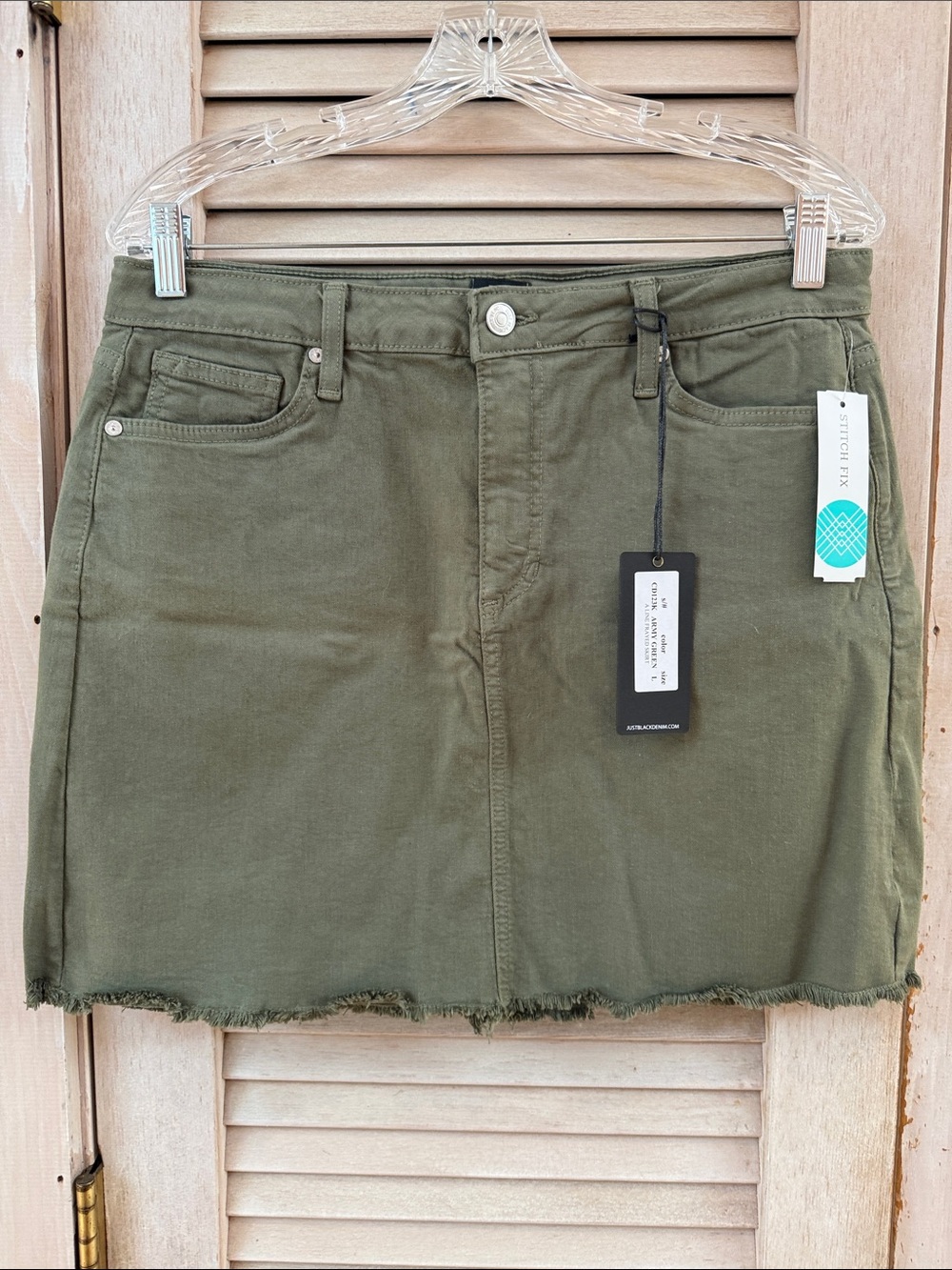 Just Black Army/Olive Green Denim A Line Frayed Mini Skirt Size Large NWT